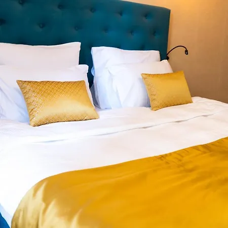 Luxury / Josip Vancas *