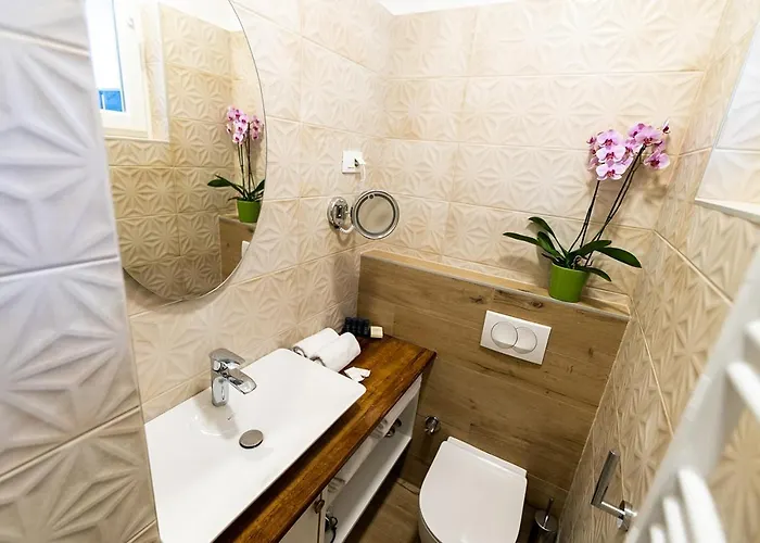 Luxury / Josip Vancas 塞拉耶佛